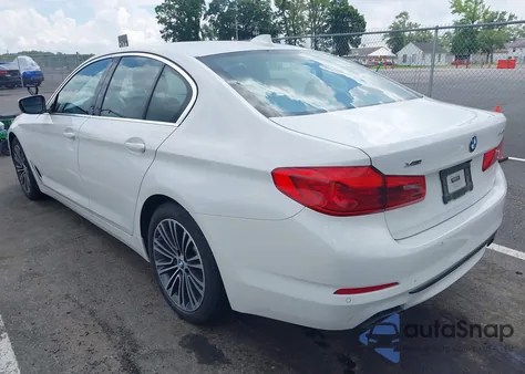 2019 BMW 540I xDrive из США, поврежденный, VIN WBAJE7C51KWW23050